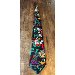 VINTAGE LOONEY TUNES Christmas Tie Taz Tweedy Bugs  Daffy Duck Sylvester Necktie
